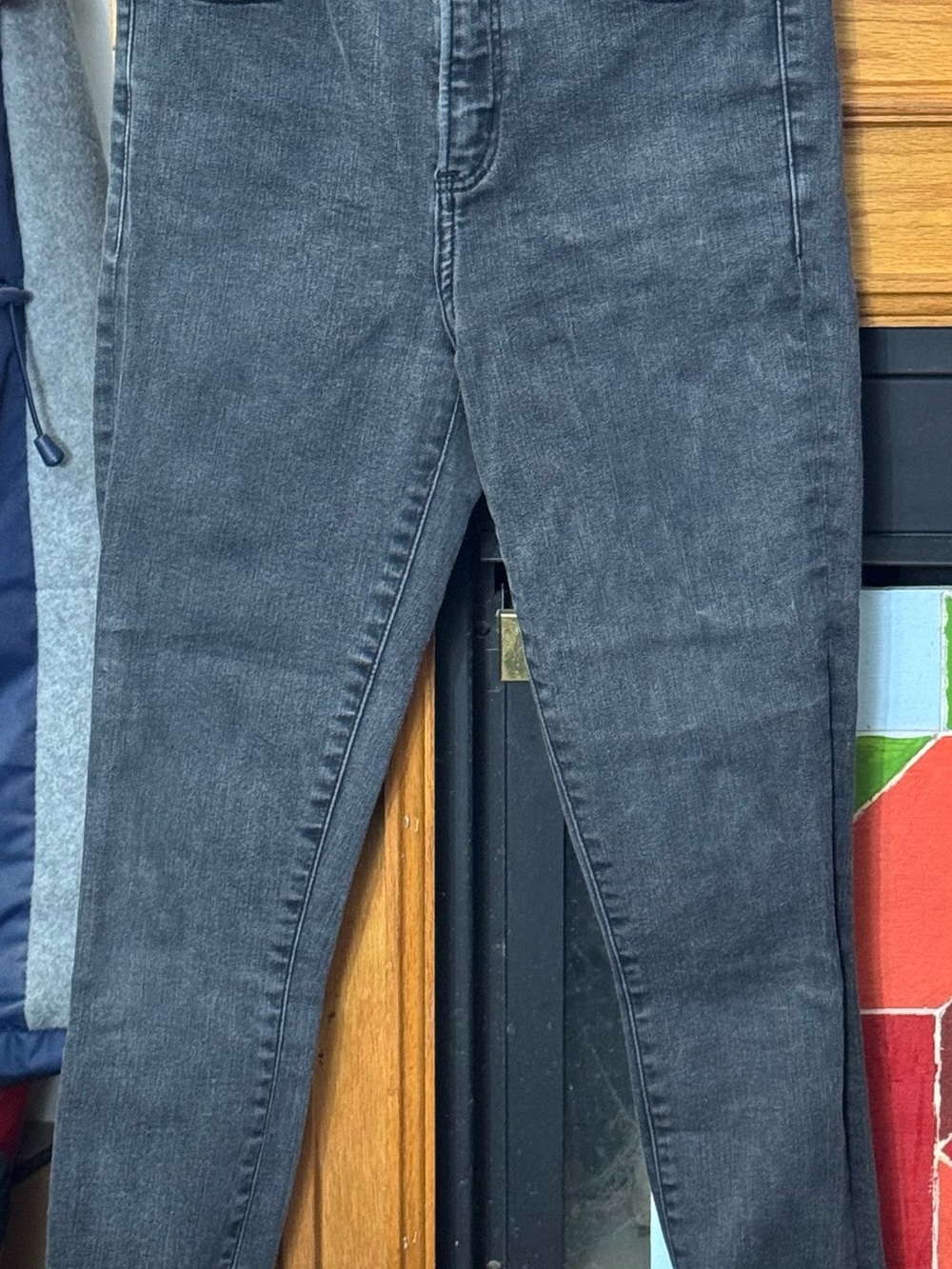 Abercrombie & Fitch Women's Charcoal Skinny Jeans size 0